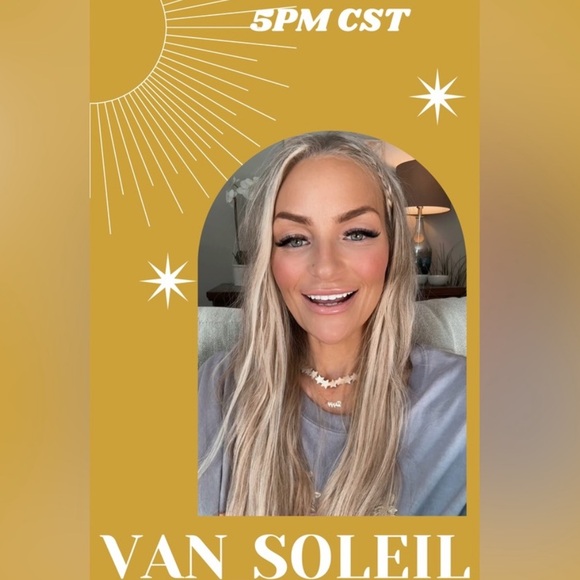 THE Boho Brigade DECEMBER 3rd The Winter Edition ✌🏽🎁✌🏽 - Picture 8 of 11